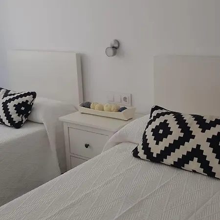 Bajo Con Jardin Con Acceso Directo A La Playa * Dénia