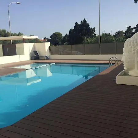 Bajo Con Jardin Con Acceso Directo A La Playa Dénia