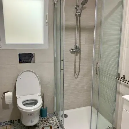 Apartamento Bajo Con Jardin Con Acceso Directo A La Playa