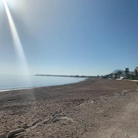 Bajo Con Jardin Con Acceso Directo A La Playa * Dénia